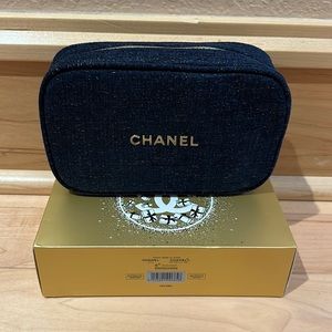 Chanel holiday collection makeup bag (bag only)